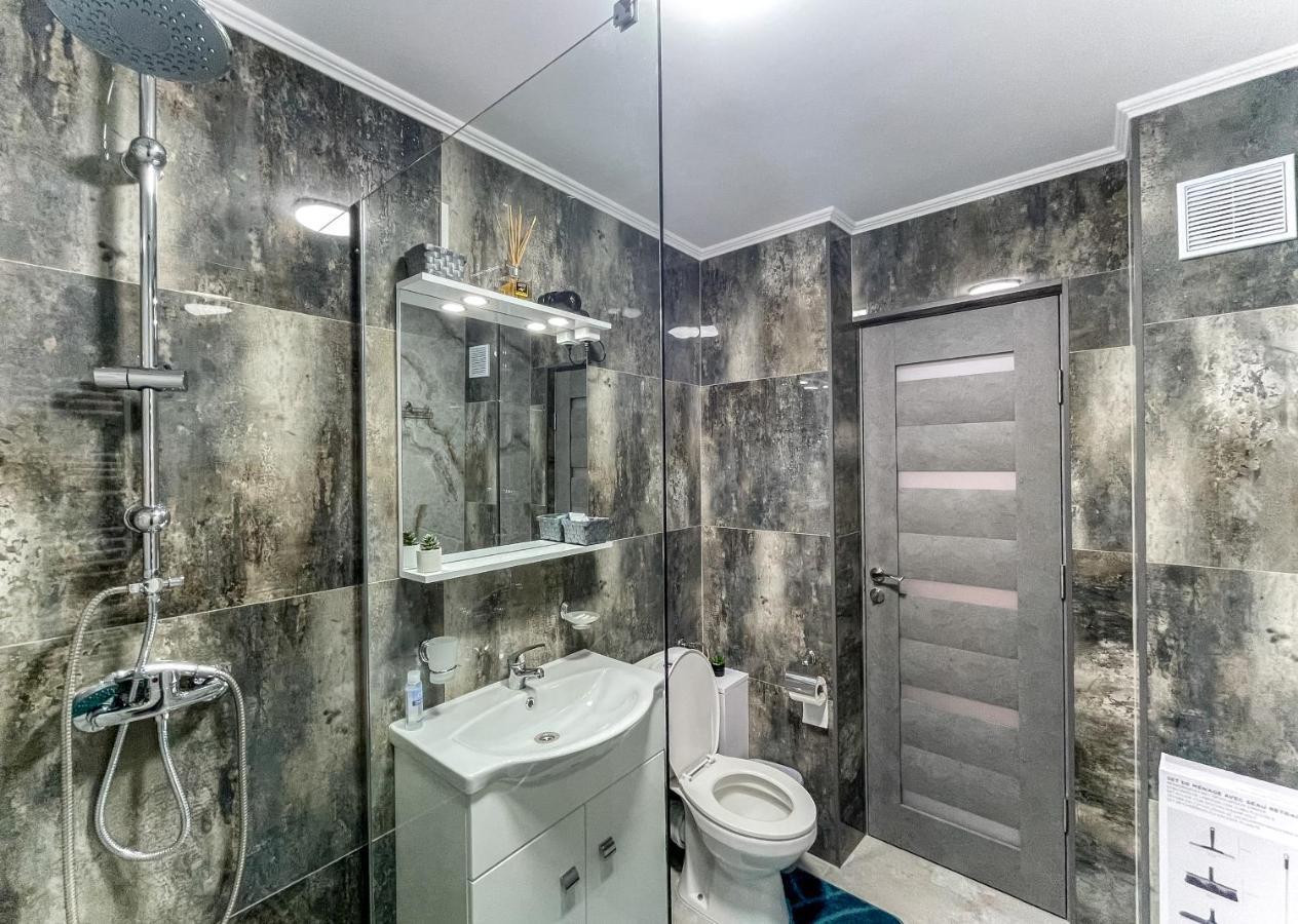 Loghin Residence Suceava Luaran gambar
